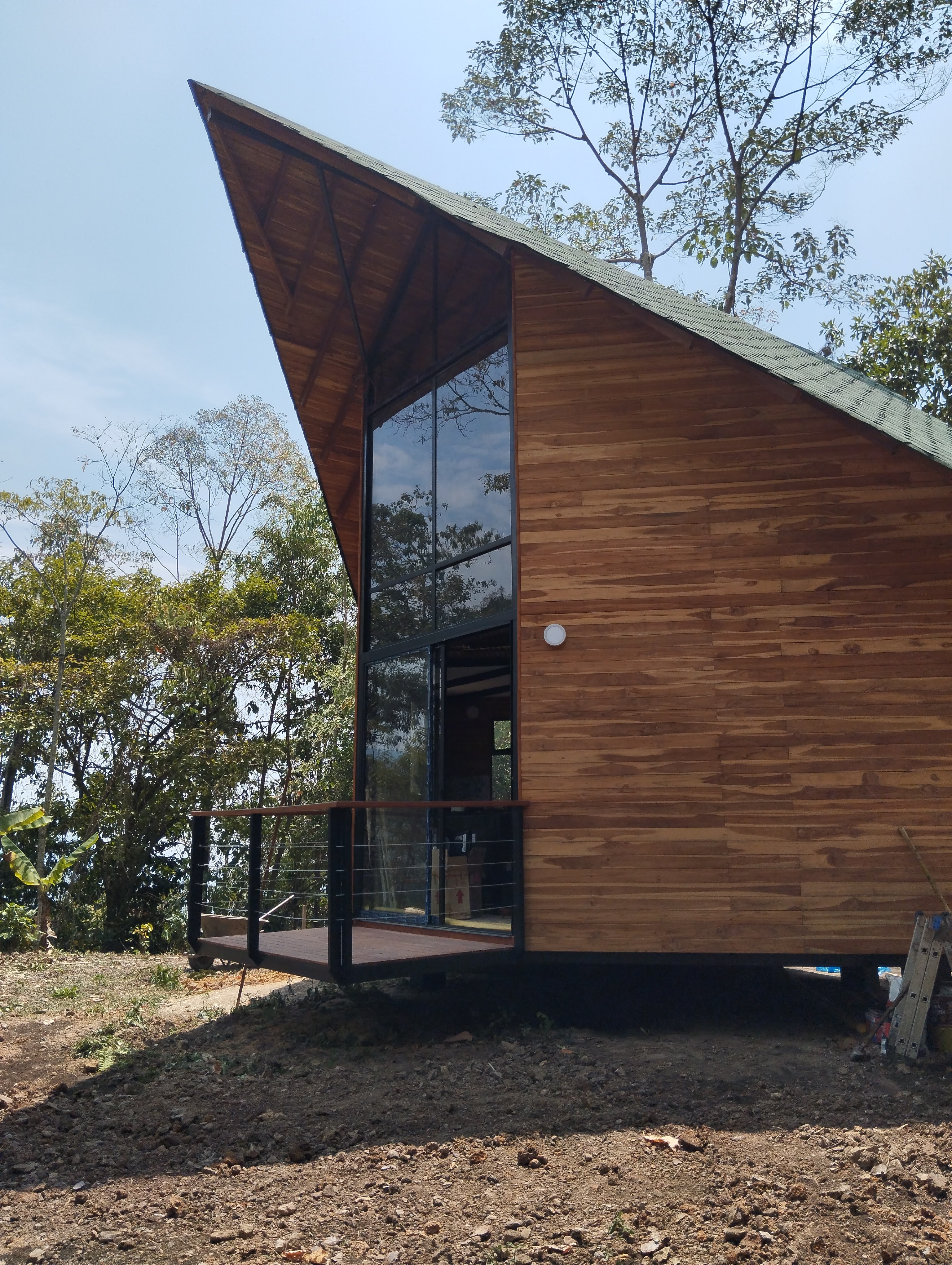 Equipo de RB Constructora & Asociados en obra