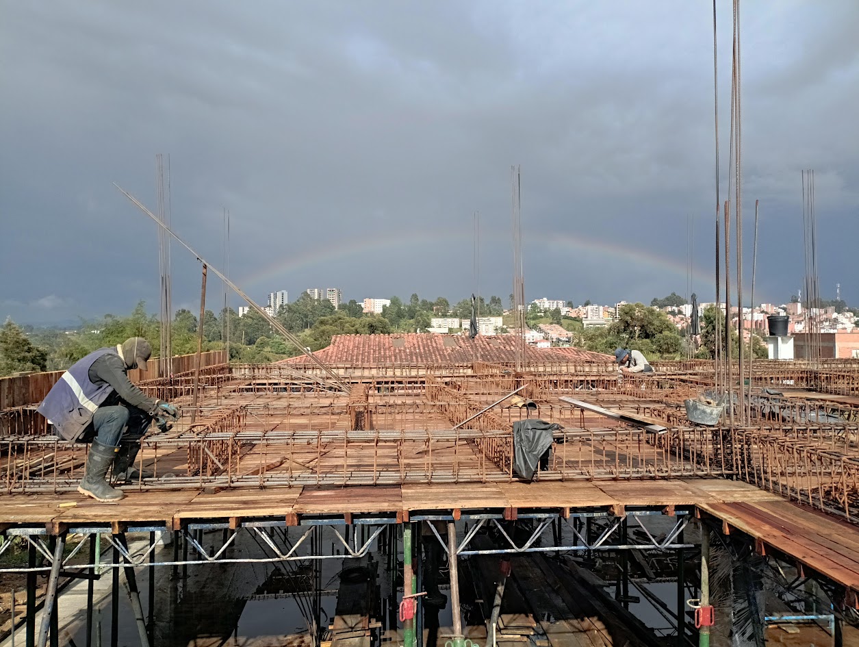 Equipo de Constructora RB en obra